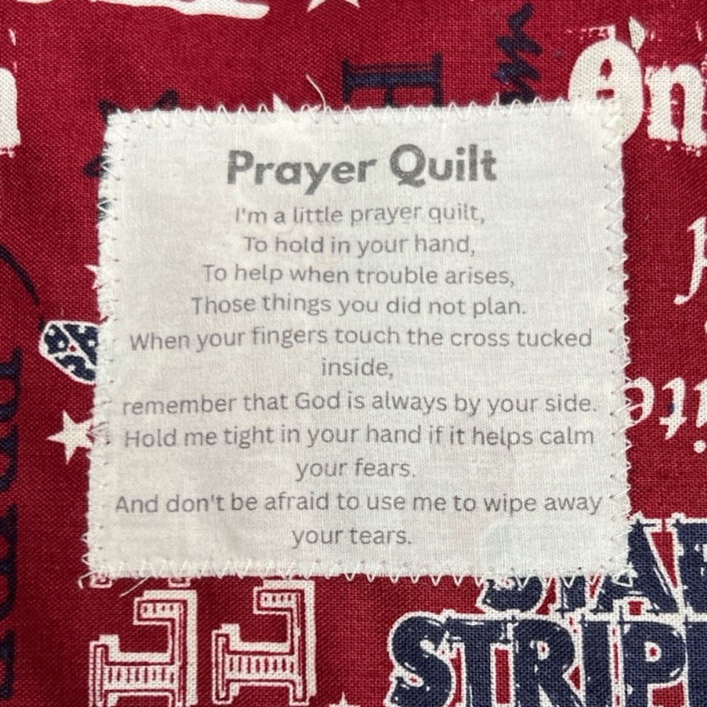 Hand Crafted Prayer Quilt Set of 2 with Uplifting Prayer and Wooden Cross Inside - Picture 7 of 15